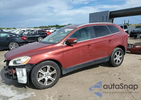 2011 Volvo Xc60 T6 z USA, uszkodzony, nr VIN YV4902DZ1B2214639